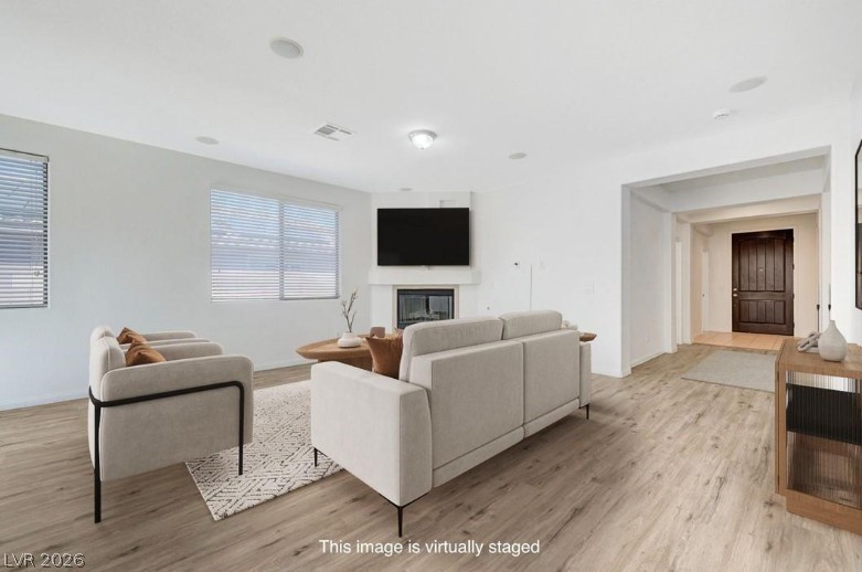 1025 Viale Placenza Place