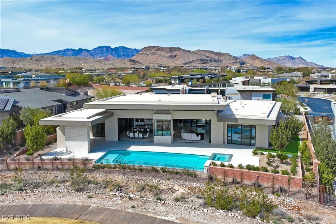 Las Vegas, Nevada 89135, United States, 4 Bedrooms Bedrooms, ,4 BathroomsBathrooms,Residential,Active,93862