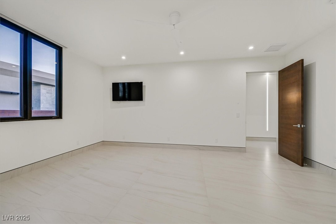 Las Vegas, Nevada 89135, United States, 4 Bedrooms Bedrooms, ,4 BathroomsBathrooms,Residential,Active,93862