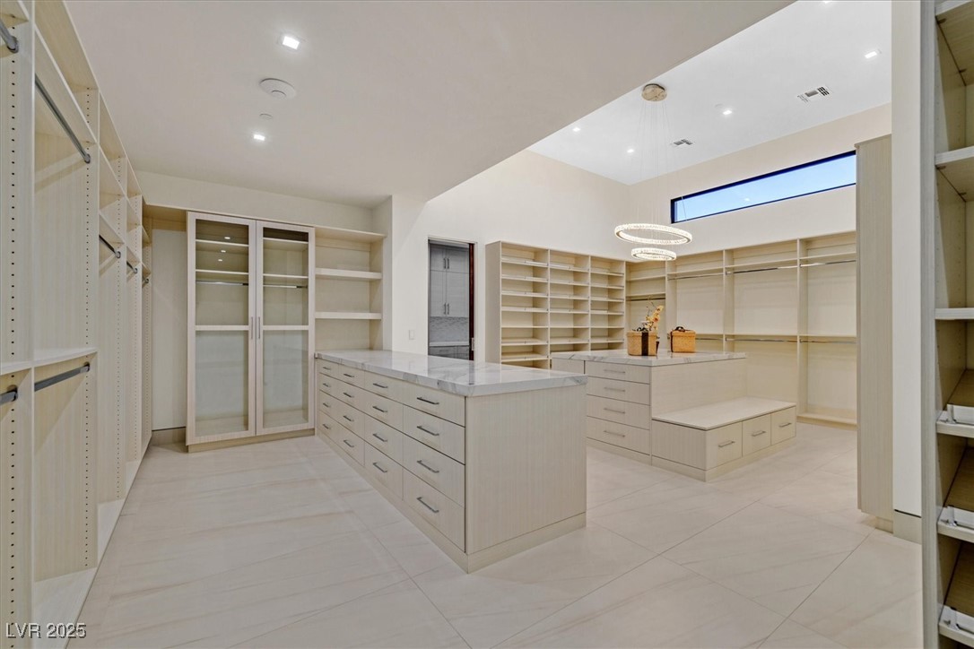 Las Vegas, Nevada 89135, United States, 4 Bedrooms Bedrooms, ,4 BathroomsBathrooms,Residential,Active,93862