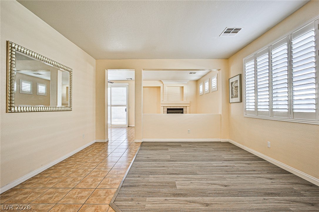 8468 REGAL HILLS Court