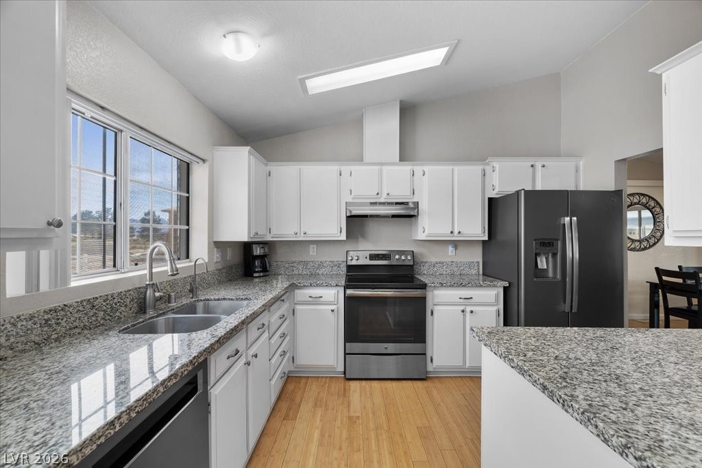1760 Cypress Point Court