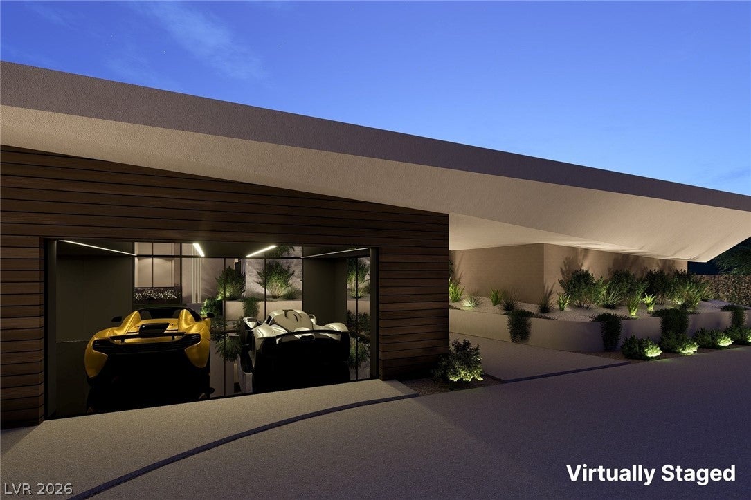 571 Grand Rim Drive