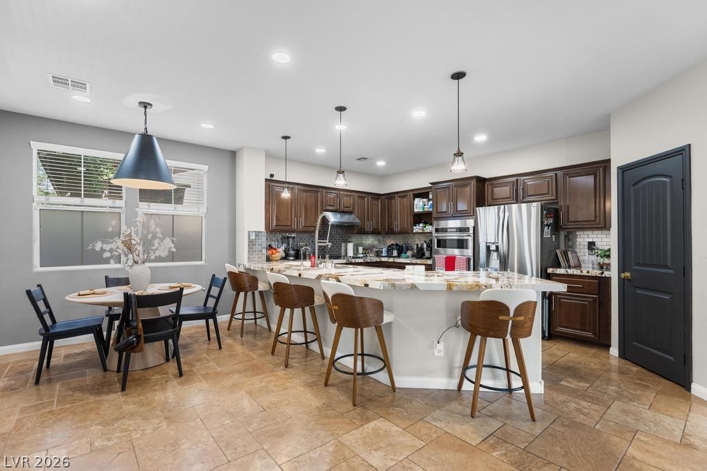 6067 Honeysuckle Ridge Street