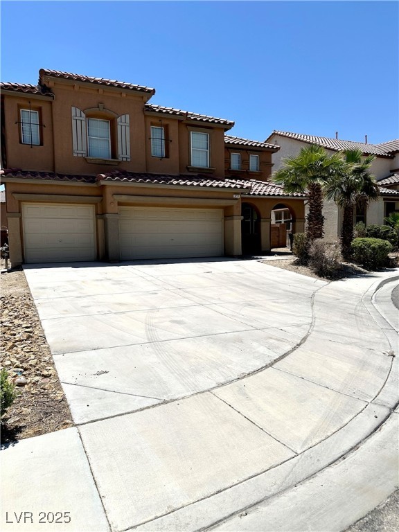 3221 Villa Pisani Court