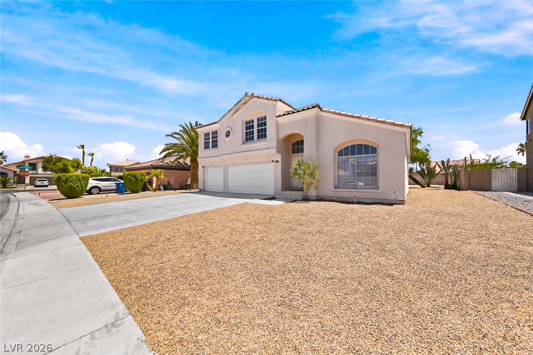 757 Canyon Crest Drive