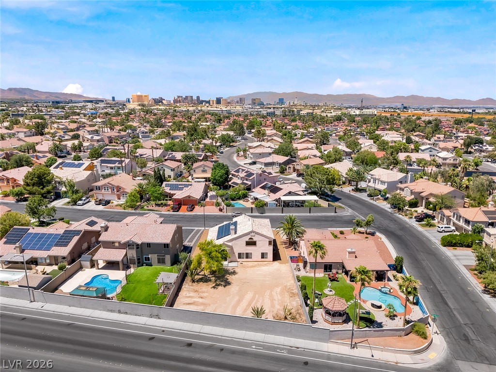 757 Canyon Crest Drive