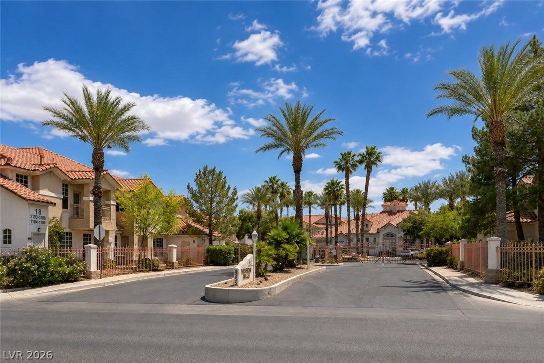 8555 W Russell Road 2069