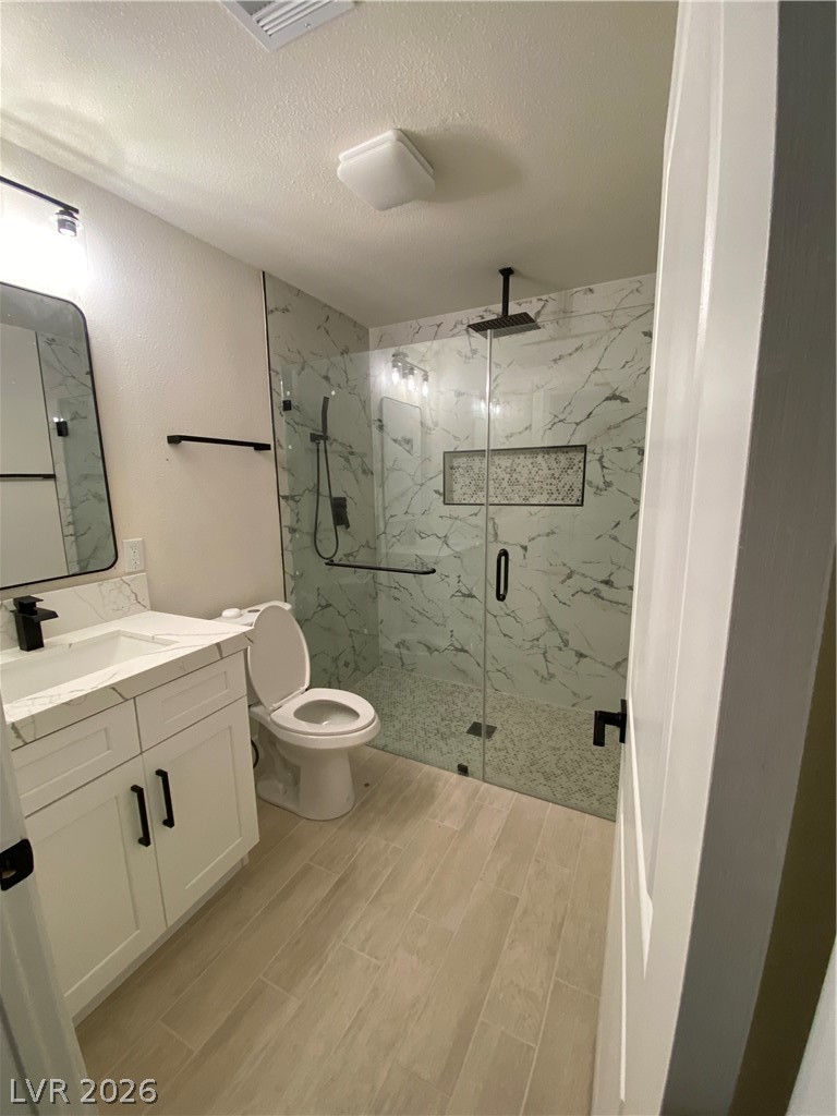 3431 N JOANITA Street