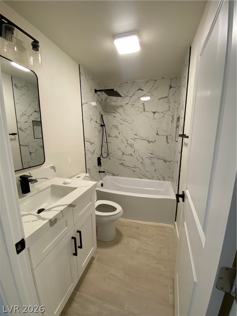 3431 N JOANITA Street