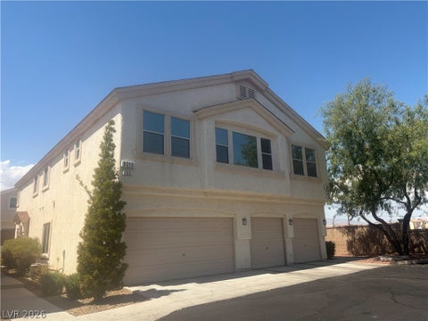 Townhouse For Rent - 9315 Indian Corn Court #103<br/> Clark County, Las Vegas, NV 89178