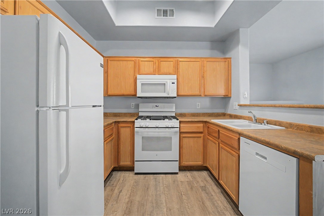 3480 Cactus Shadow Street 103