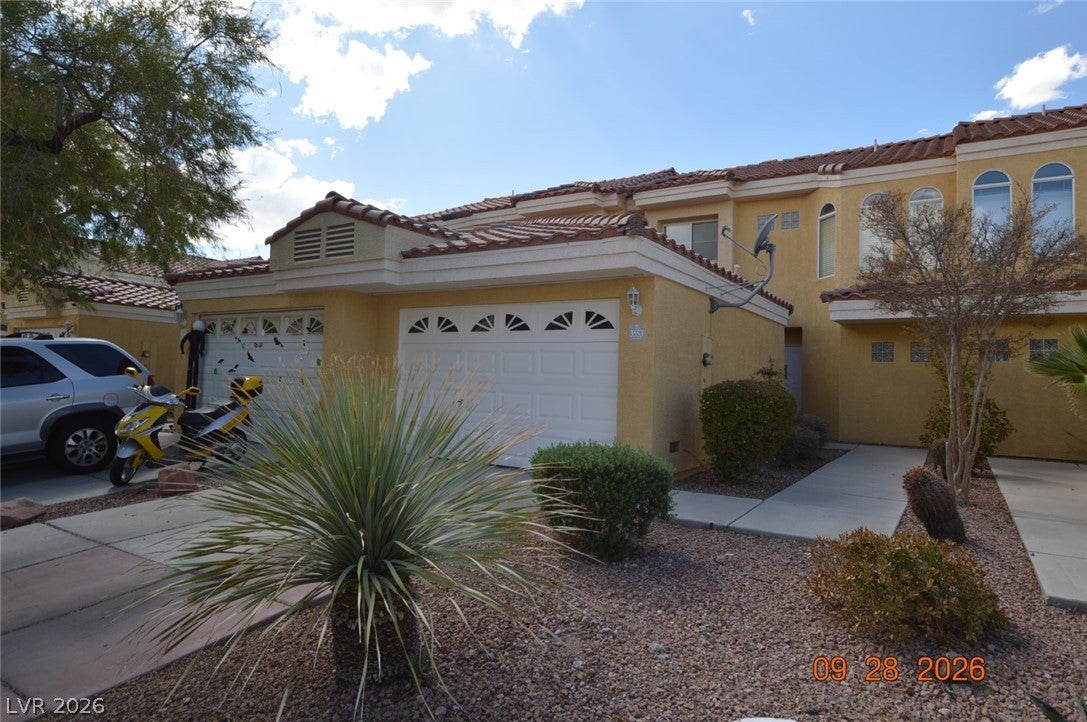 3553 E Casa Real Way