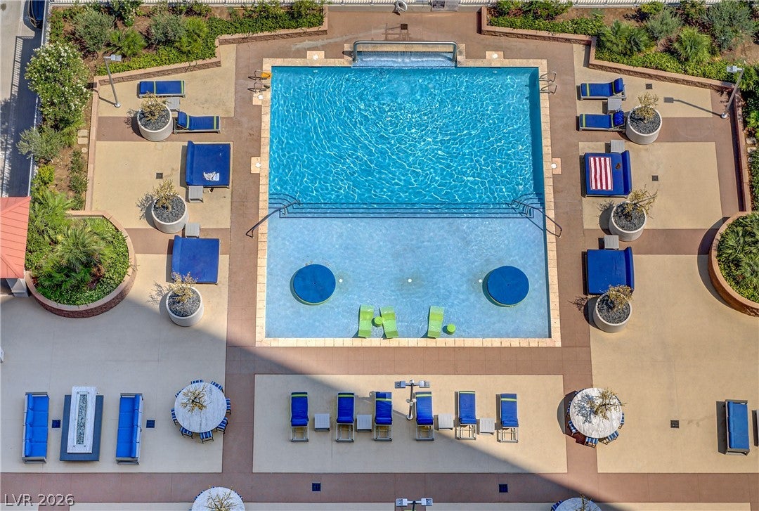 200 W Sahara Avenue 2506