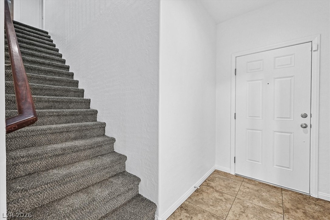 326 Hillhead Court