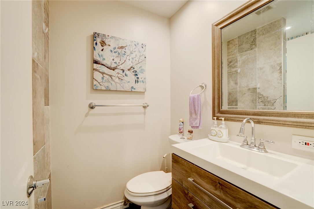 Las Vegas, Nevada 89107, United States, 3 Bedrooms Bedrooms, ,2 BathroomsBathrooms,Residential,Active,35313