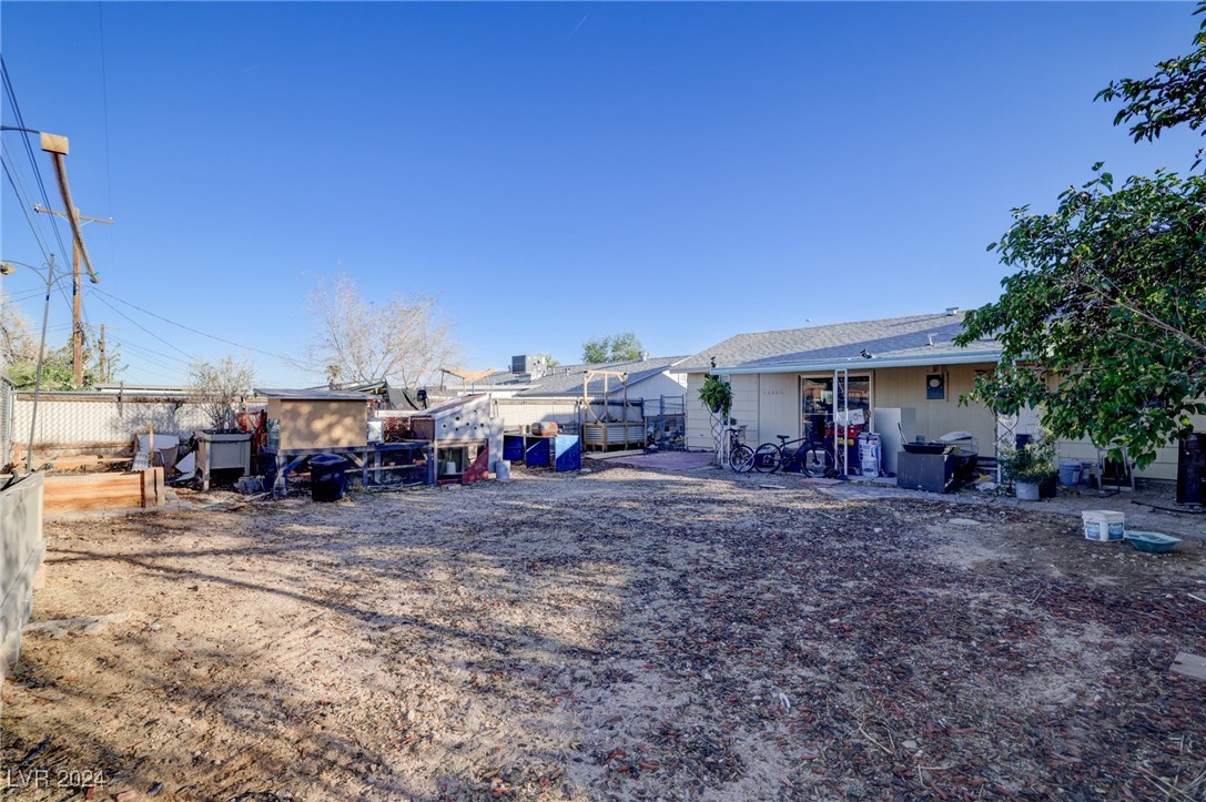 Las Vegas, Nevada 89107, United States, 3 Bedrooms Bedrooms, ,2 BathroomsBathrooms,Residential,Active,35313