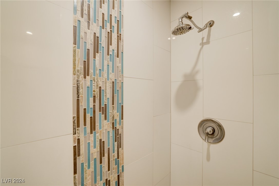 Las Vegas, Nevada 89107, United States, 3 Bedrooms Bedrooms, ,2 BathroomsBathrooms,Residential,Active,35313