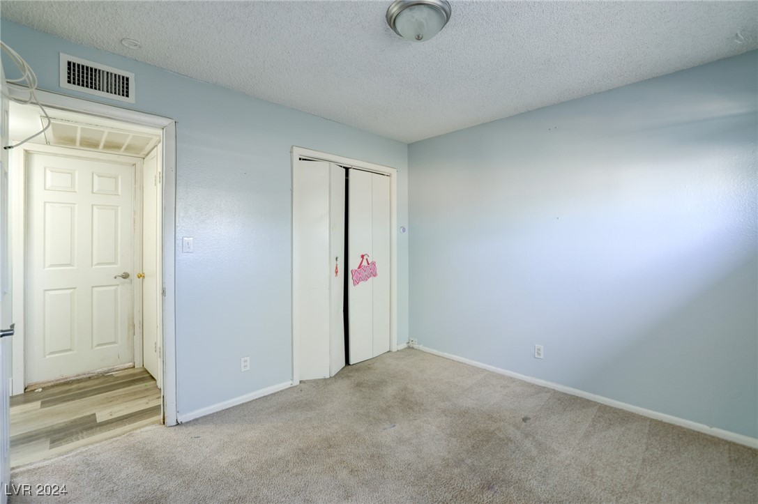 Las Vegas, Nevada 89107, United States, 3 Bedrooms Bedrooms, ,2 BathroomsBathrooms,Residential,Active,35313