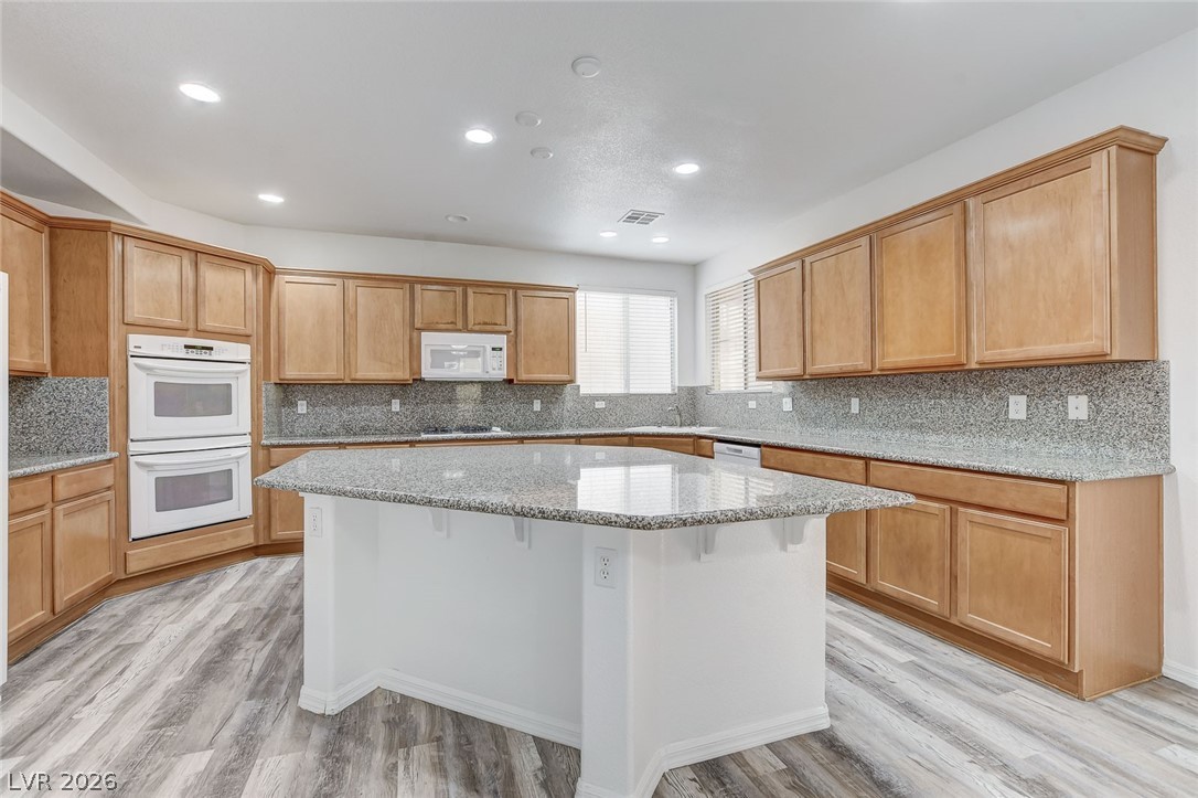 8047 Villa Cano Street