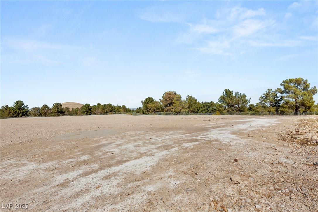 6 Eagles Landing Lane, Las Vegas, Nevada image 7