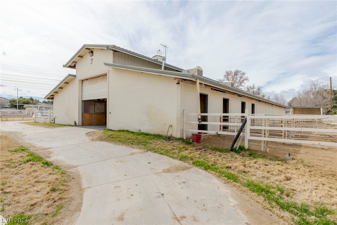 3910 E Russell Road, Las Vegas, Nevada image 10