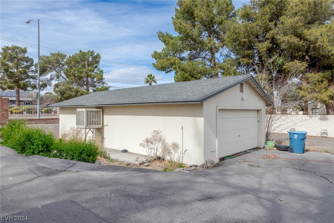 3910 E Russell Road, Las Vegas, Nevada image 26