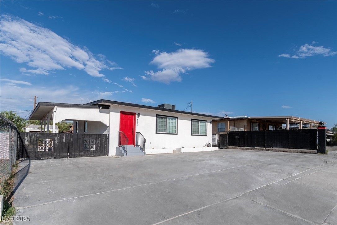 732 N 9th Street