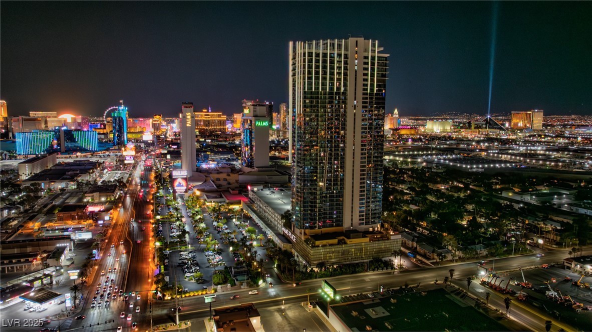 4381 W Flamingo Road 3904