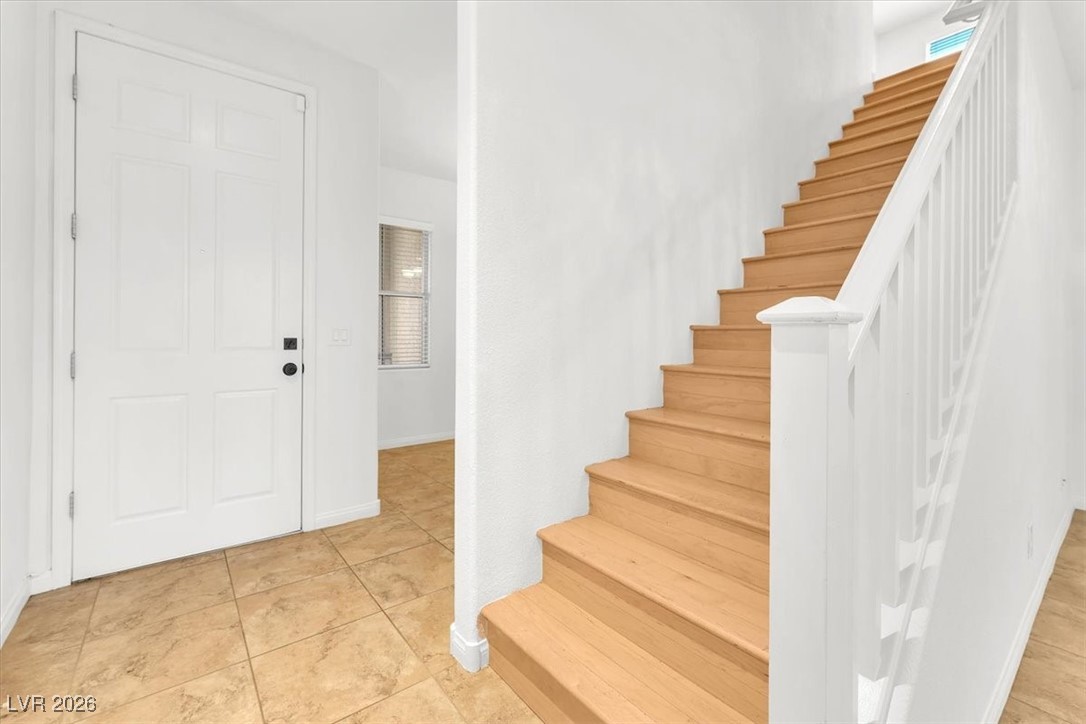 7931 Kelburn Hill Street