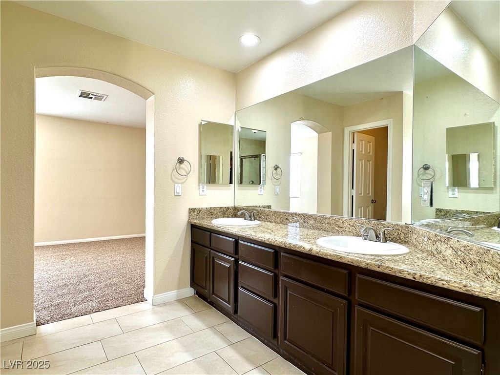 Las Vegas, Nevada 89134, United States, 3 Bedrooms Bedrooms, ,3 BathroomsBathrooms,Residential,Active,225475