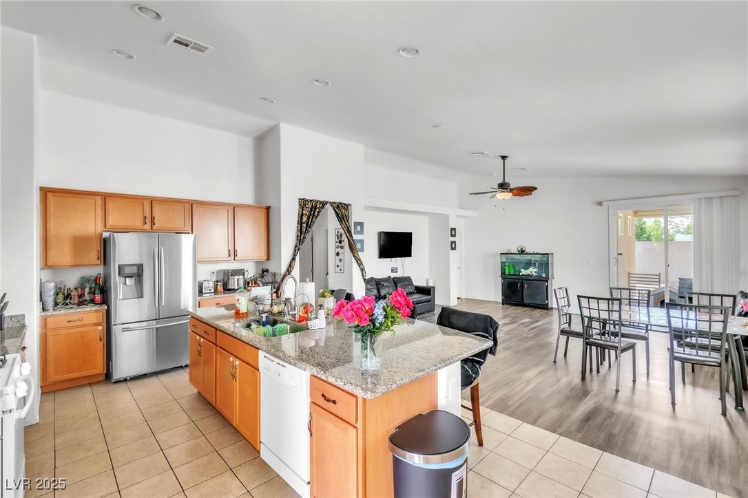 6829 Painted Morning Avenue, Las Vegas, Nevada image 9