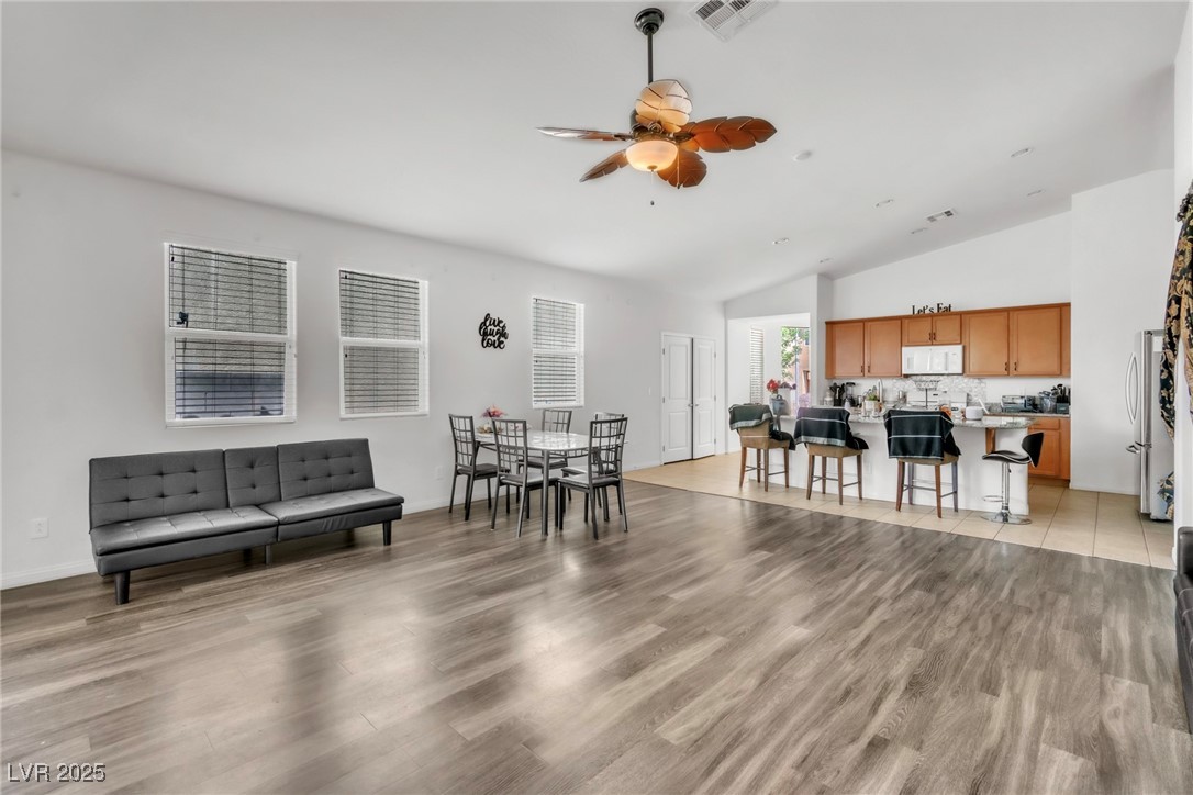 6829 Painted Morning Avenue, Las Vegas, Nevada image 5