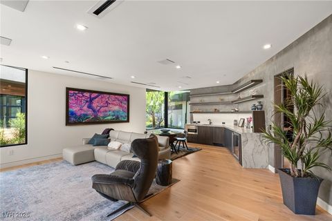 Tiny photo for 6 Vista Crescent Court, Henderson, NV 89012 (MLS # 2752951)