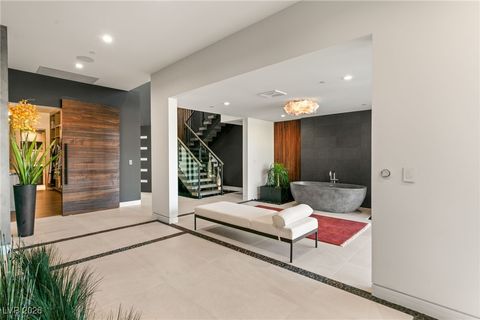 Tiny photo for 6 Vista Crescent Court, Henderson, NV 89012 (MLS # 2752951)