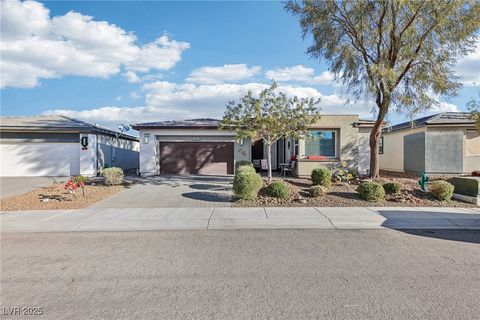 Photo of 4914 E Beacon Ridge Drive, Pahrump, NV 89061 (MLS # 2742011)