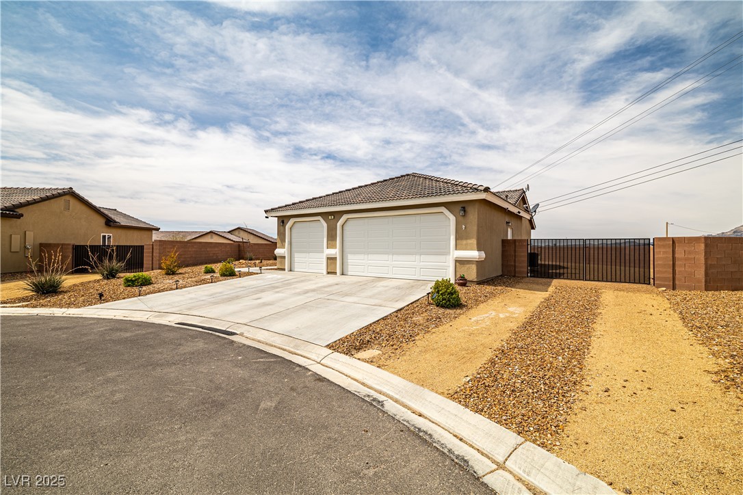 10 Magnolia Boulevard, Pahrump, Nevada image 2