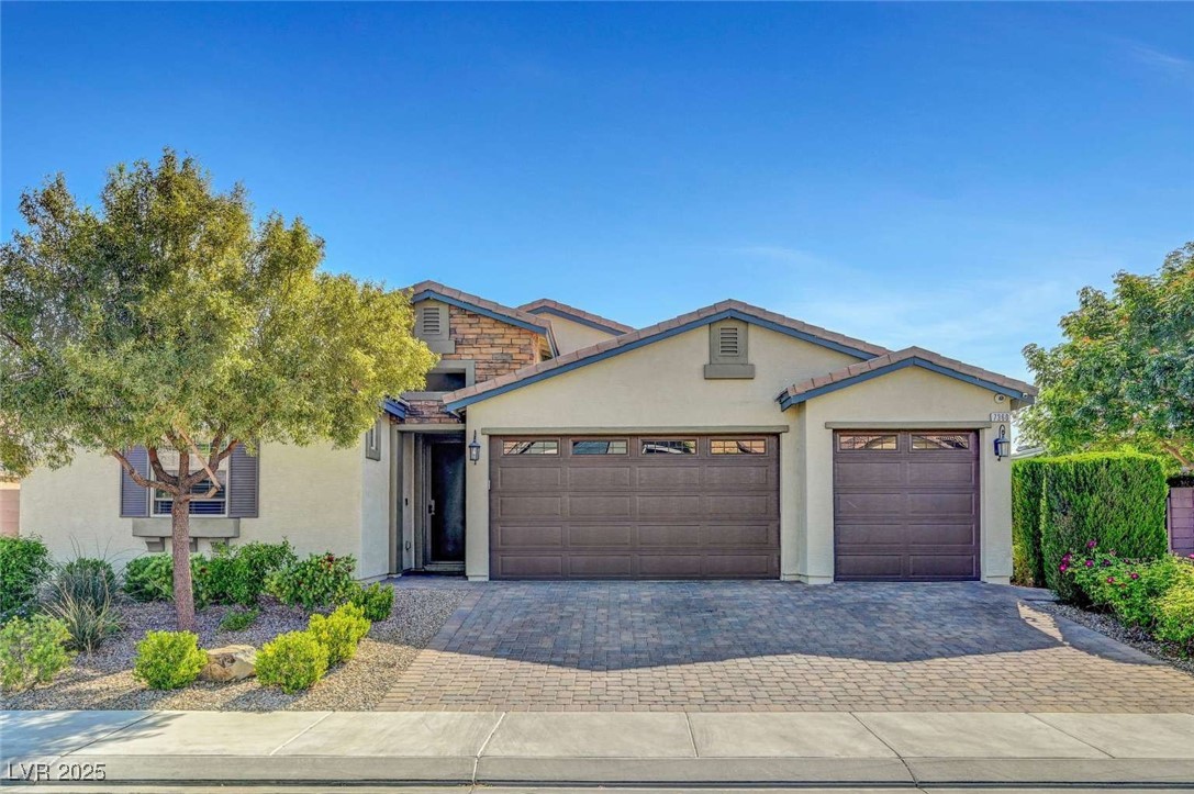 7360 Southern Magnolia Street, Las Vegas, Nevada image 2