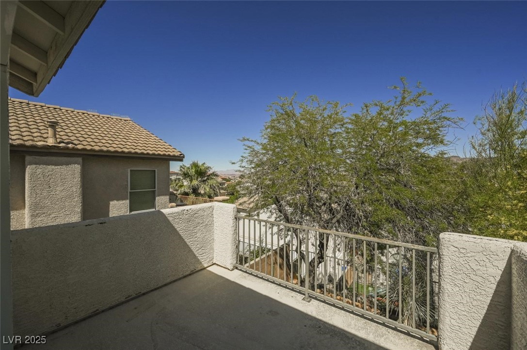 716 Sharon Hills Street