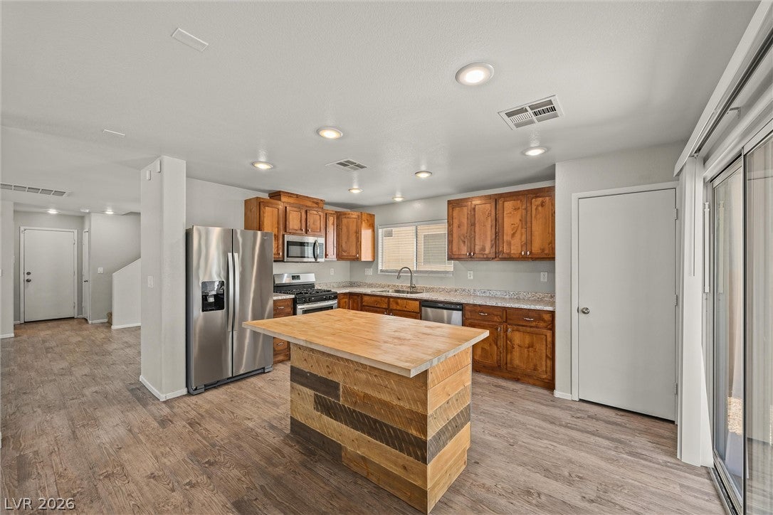 5304 Country Retreat Court