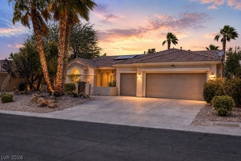 Homes For Sale - 2842 Winslow Springs Drive<br/> Clark County, Henderson, NV 89052