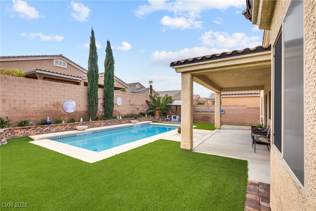 83 Buckthorn Ridge Court