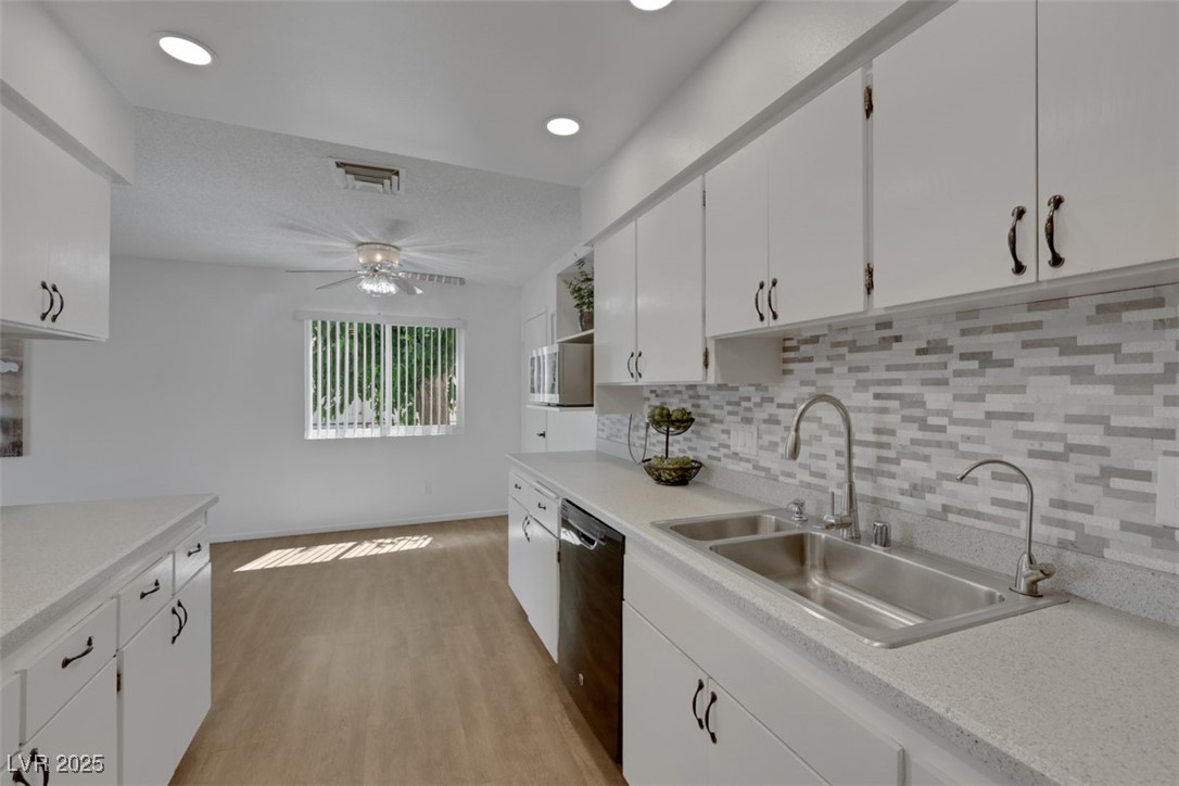 415 Emerald Circle, Henderson, Nevada image 31
