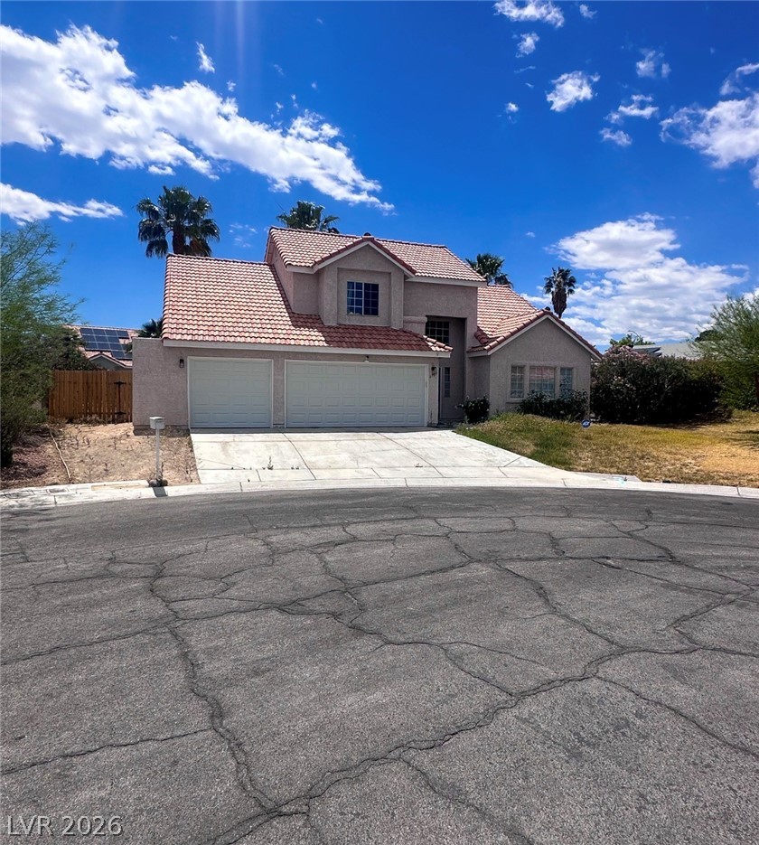 6705 Shallow Creek Court
