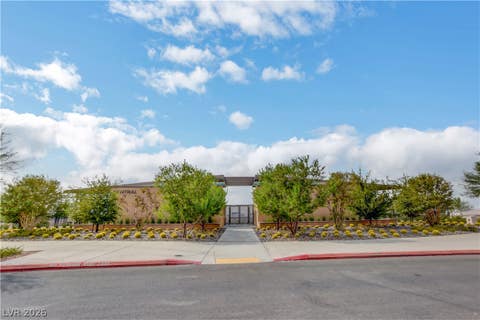 Tiny photo for 1098 N Water Street, Henderson, NV 89011 (MLS # 2800867)