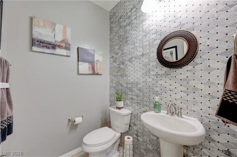 Tiny photo for 1098 N Water Street, Henderson, NV 89011 (MLS # 2800867)