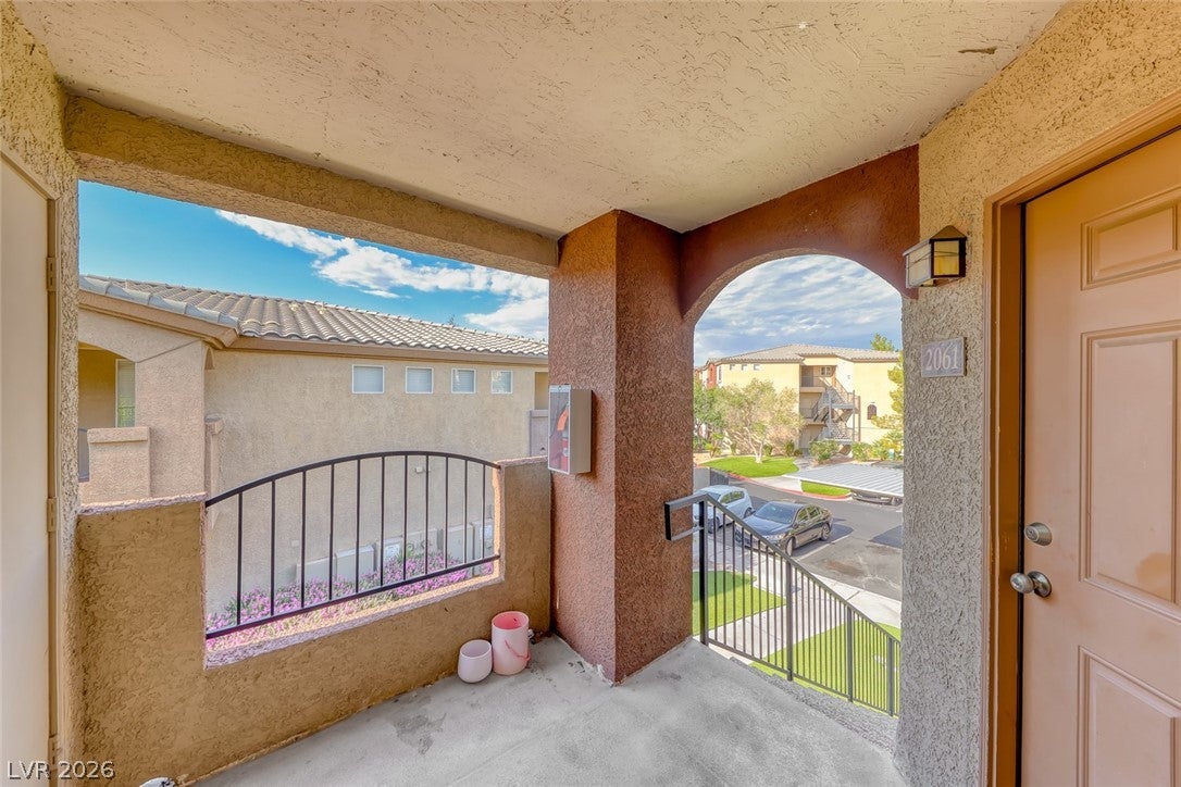 4400 S Jones Boulevard 2061