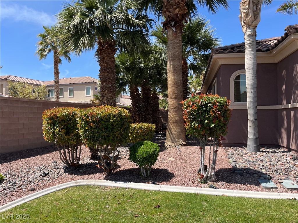 8209 Chapelle Court