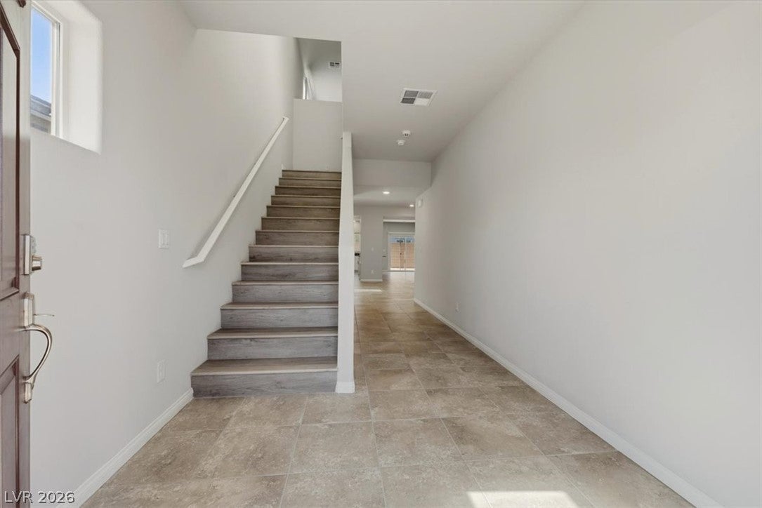 1058 Willow Berry Avenue