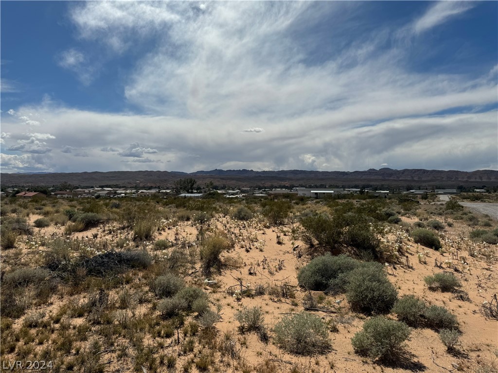 Skyline Street, Logandale, Nevada image 5